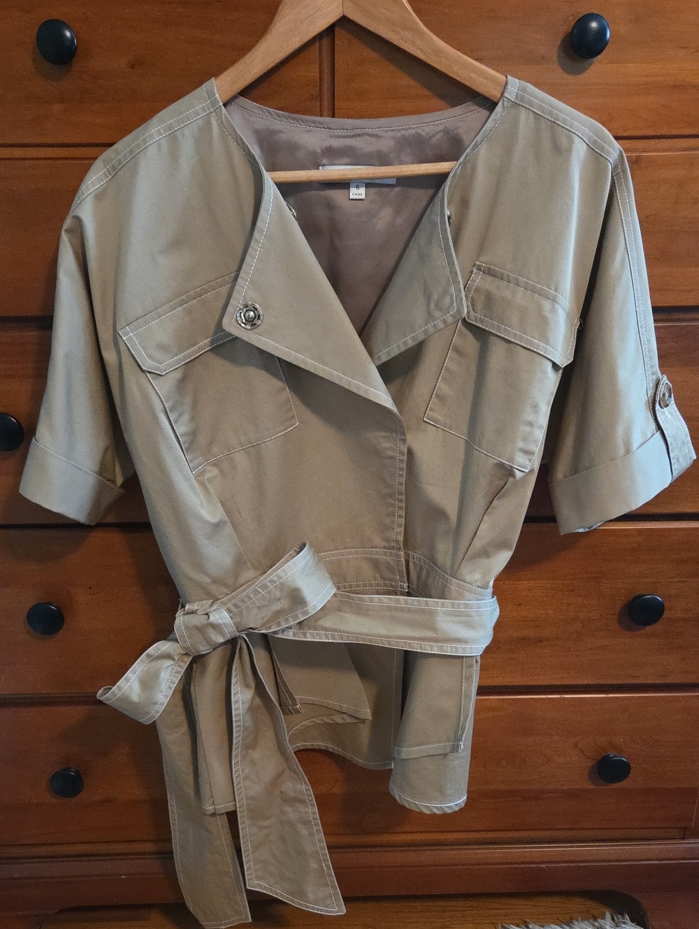 Badgley Mischka Short-Sleeve Peplum Jacket